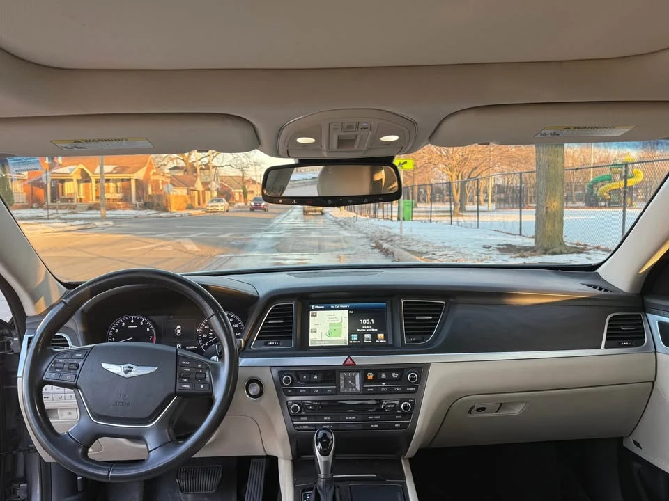 2015 Hyundai Genesis - Image 10 of 12