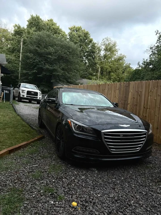 2015 Hyundai Genesis - Image 6 of 6