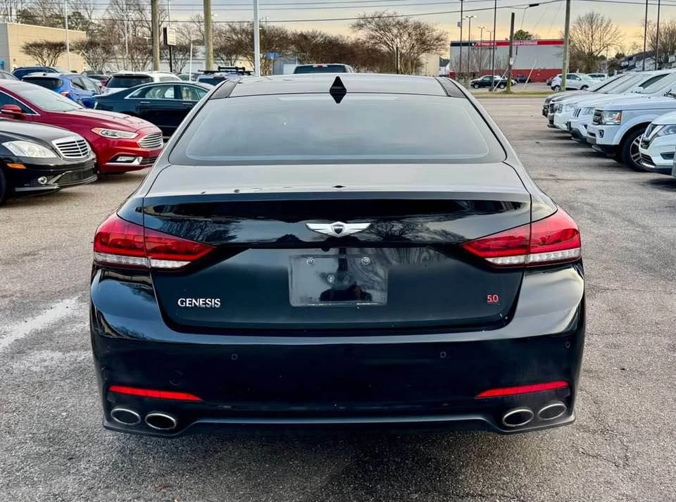 2015 Hyundai Genesis - Image 6 of 20
