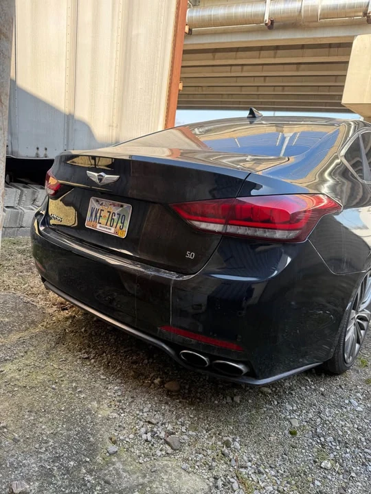 2015 Hyundai Genesis - Image 4 of 12