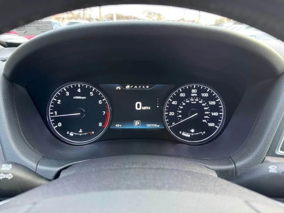 2015 Hyundai Genesis - Image 15 of 20