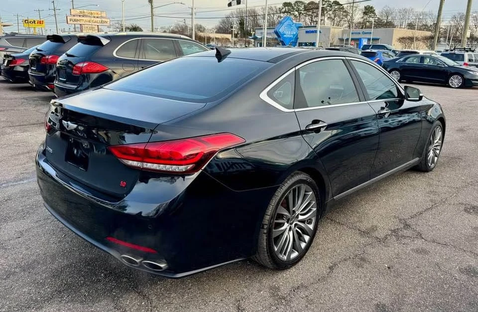2015 Hyundai Genesis - Image 7 of 20