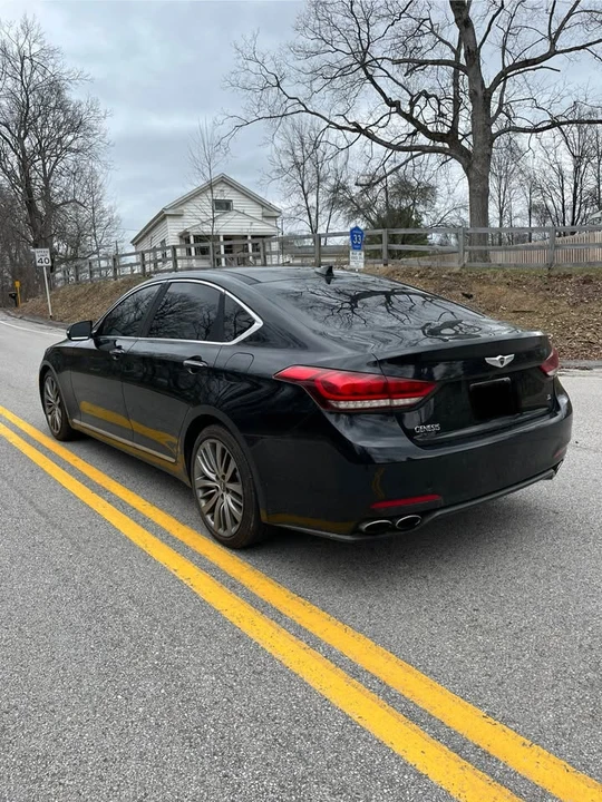 2015 Hyundai Genesis - Image 3 of 14