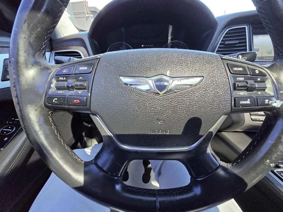 2015 Hyundai Genesis - Image 10 of 14