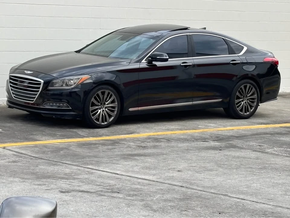 2015 Hyundai Genesis - Image 3 of 5