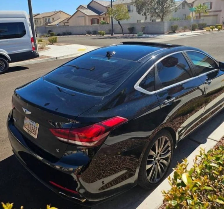 2015 Hyundai Genesis - Image 6 of 20