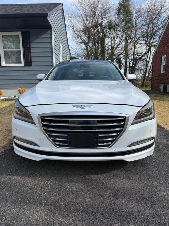 2015 Hyundai Genesis - Image 3 of 4