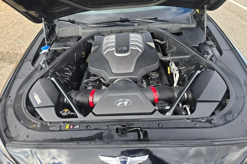 2015 Hyundai Genesis - Image 13 of 13