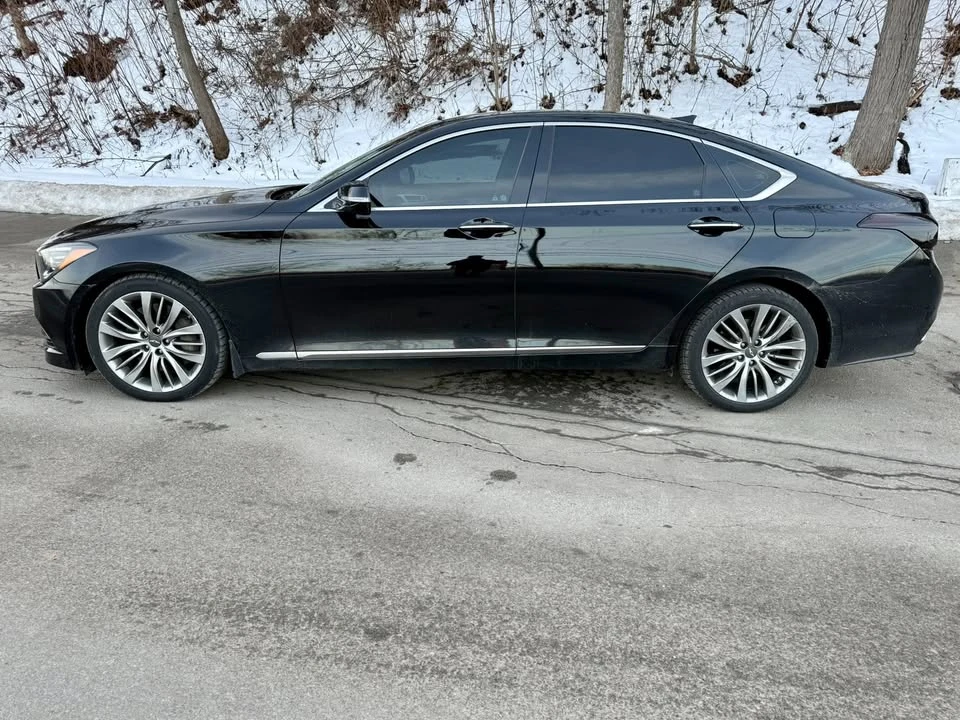 2015 Hyundai Genesis - Image 5 of 21