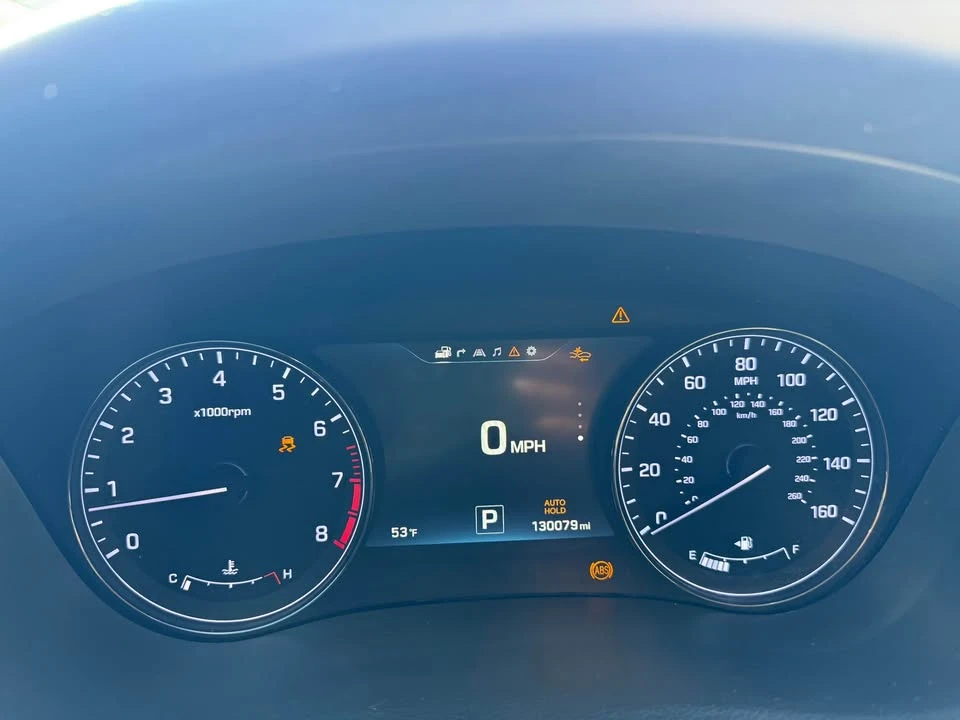 2015 Hyundai Genesis - Image 16 of 17