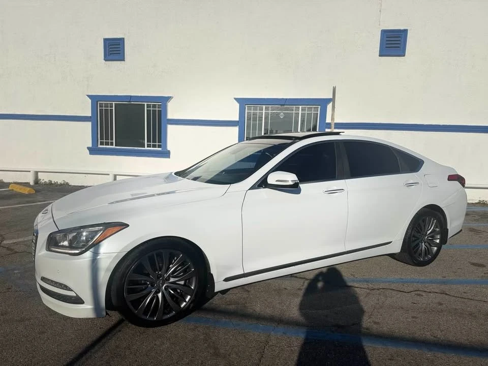 2015 Hyundai Genesis - Image 2 of 14