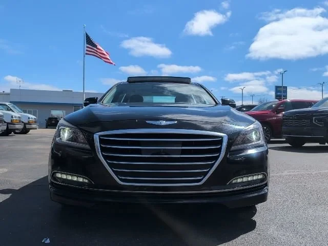 2015 Hyundai Genesis - Image 8 of 16