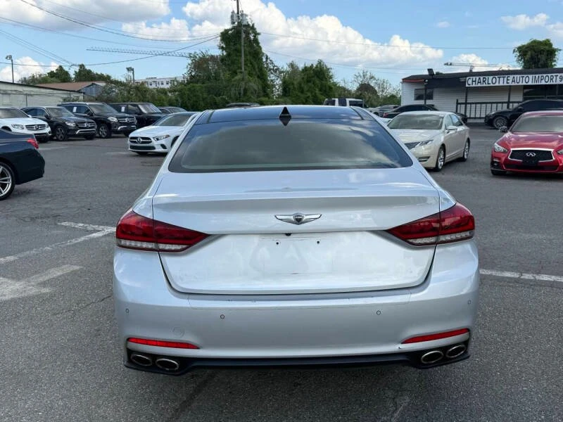 2015 Hyundai Genesis - Image 6 of 19
