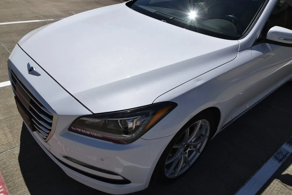 2015 Hyundai Genesis - Image 10 of 20