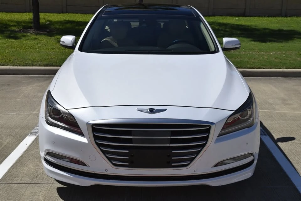 2015 Hyundai Genesis - Image 2 of 20