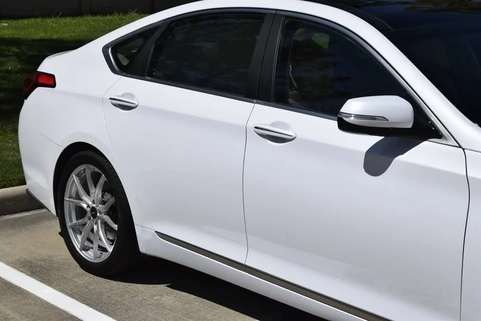 2015 Hyundai Genesis - Image 8 of 20