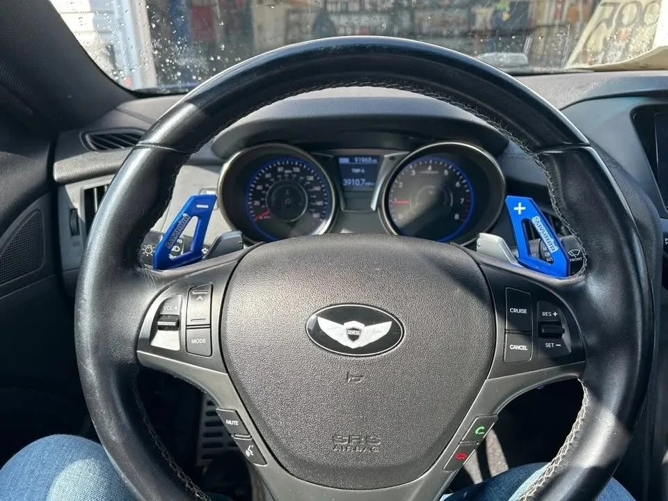 2015 Hyundai Genesis - Image 7 of 8