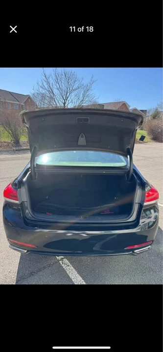 2015 Hyundai Genesis - Image 10 of 16