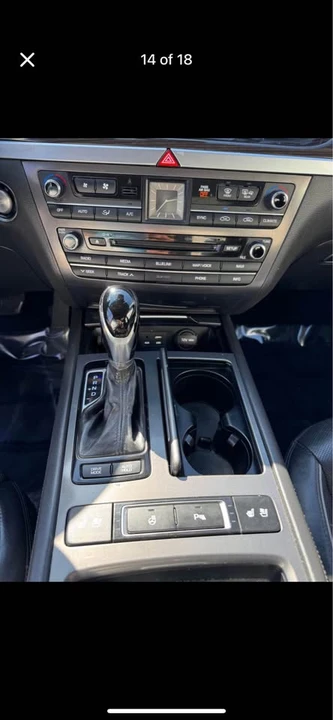 2015 Hyundai Genesis - Image 13 of 16