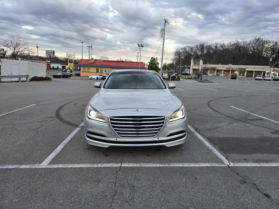 2015 Hyundai Genesis - Image 2 of 19