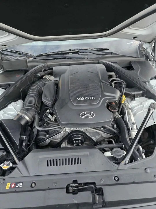2015 Hyundai Genesis - Image 19 of 19