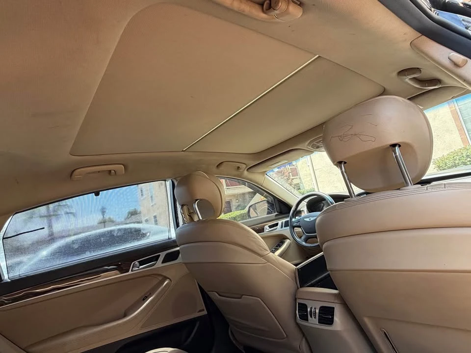 2015 Hyundai Genesis - Image 7 of 15
