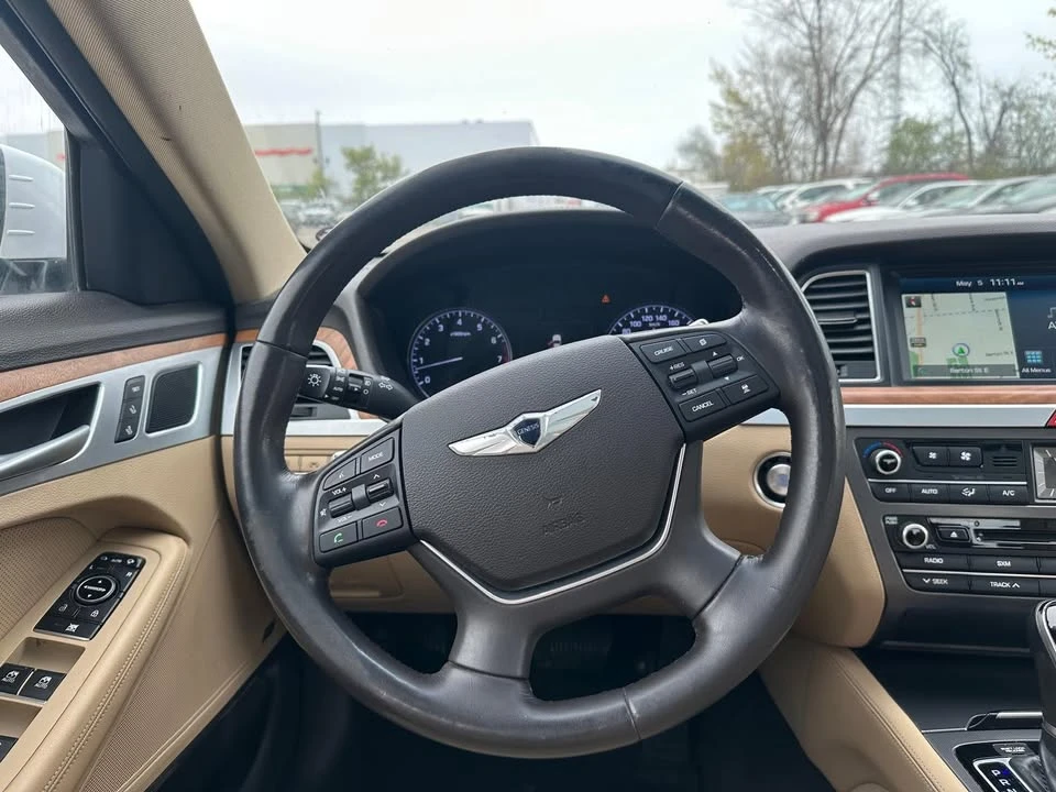 2015 Hyundai Genesis - Image 12 of 20