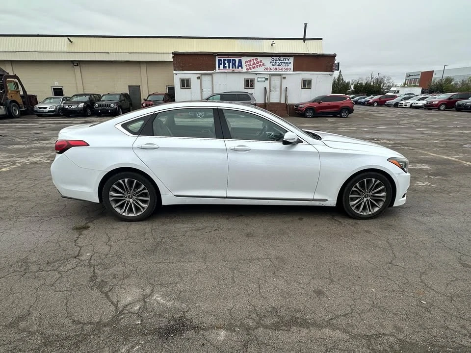 2015 Hyundai Genesis - Image 4 of 20