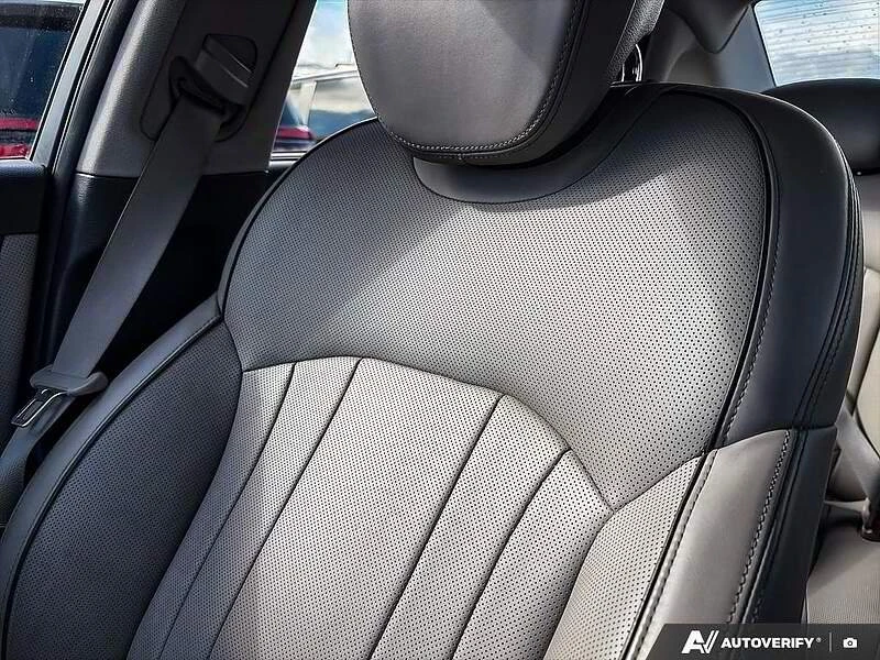 2015 Hyundai Genesis - Image 5 of 13