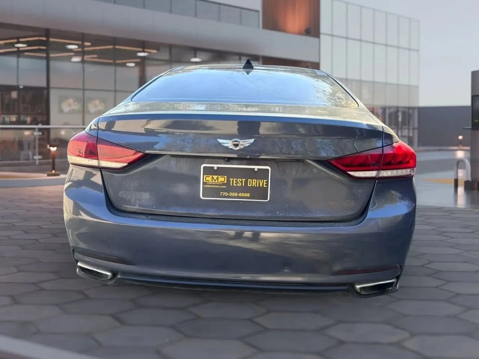 2015 Hyundai Genesis - Image 6 of 20