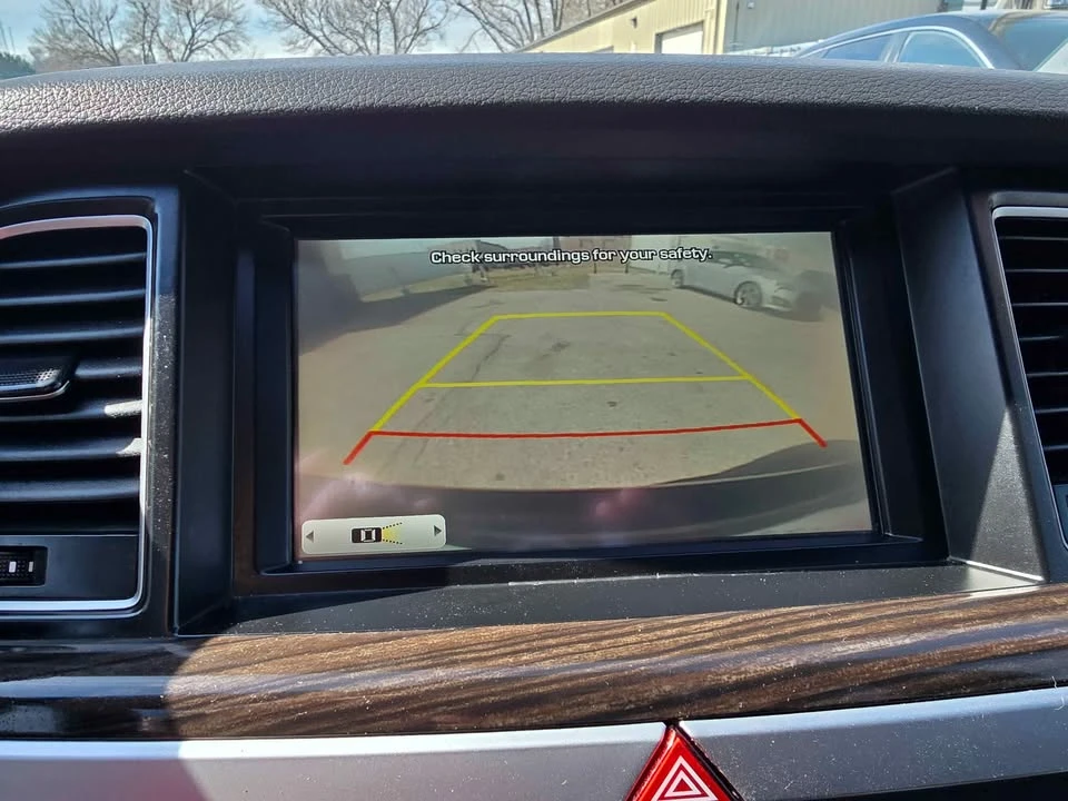 2015 Hyundai Genesis - Image 17 of 17