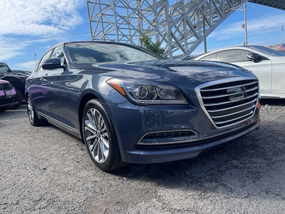 2015 Hyundai Genesis - Image 5 of 20