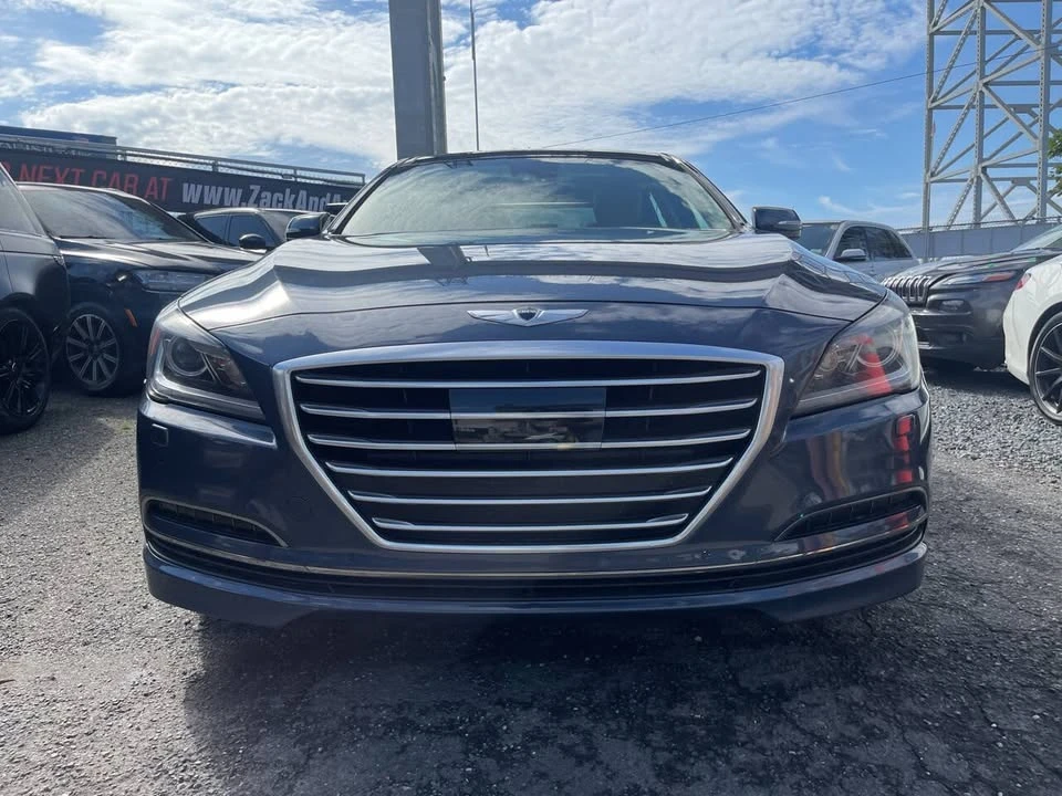 2015 Hyundai Genesis - Image 12 of 20