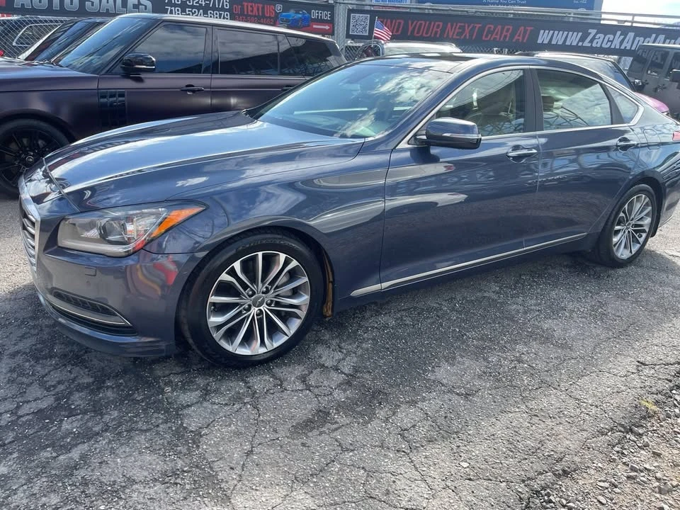 2015 Hyundai Genesis - Image 14 of 20