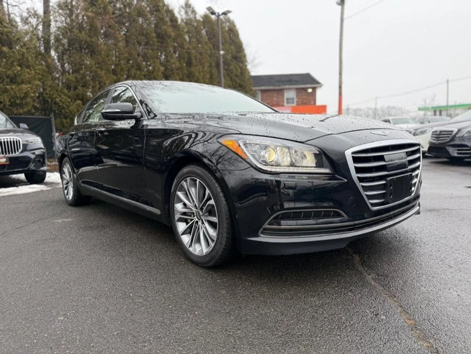 2015 Hyundai Genesis - Image 10 of 20