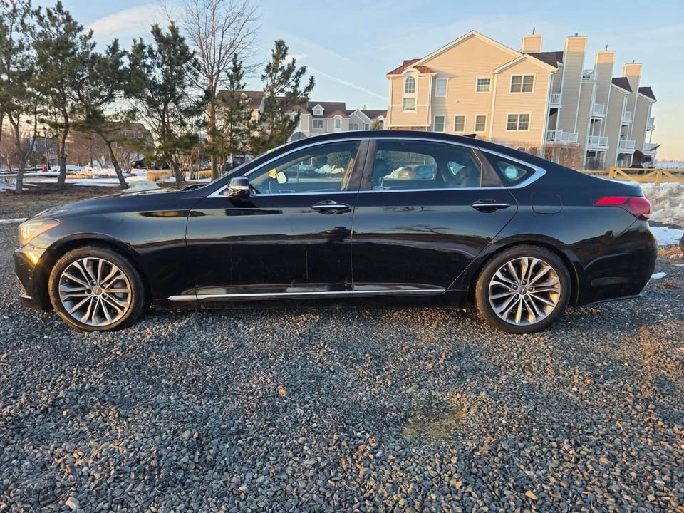 2015 Hyundai Genesis - Image 3 of 17