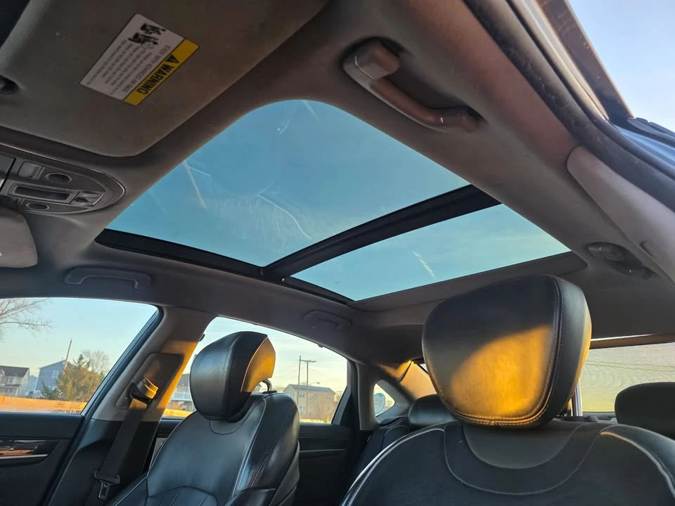 2015 Hyundai Genesis - Image 14 of 17