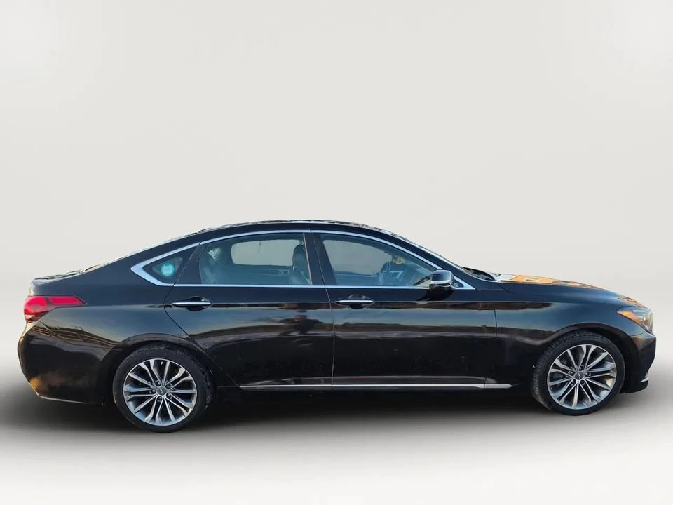 2015 Hyundai Genesis - Image 7 of 17