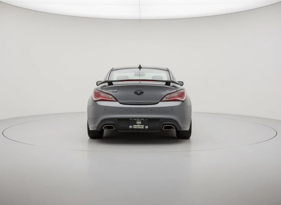 2015 Hyundai Genesis - Image 4 of 16