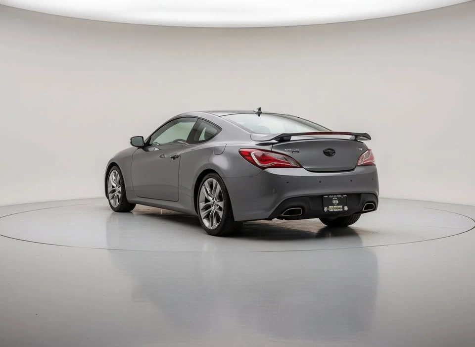 2015 Hyundai Genesis - Image 3 of 16