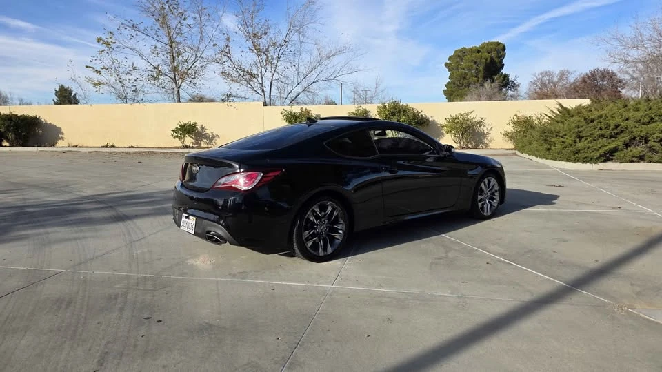 2015 Hyundai Genesis Coupe - Image 5 of 17