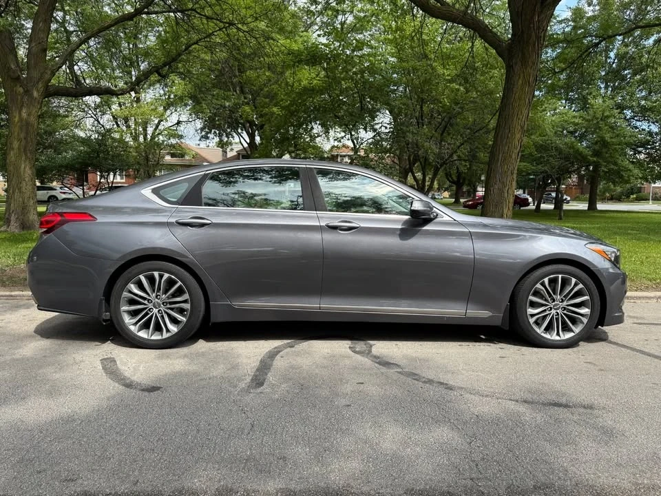 2015 Hyundai Genesis - Image 3 of 18