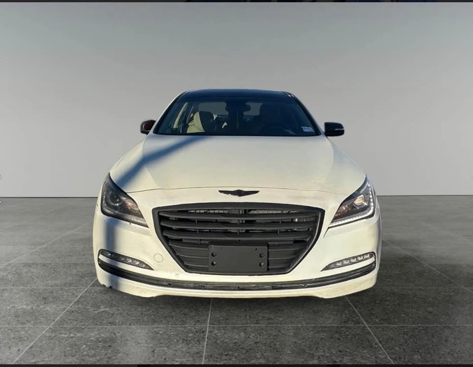 2015 Hyundai Genesis - Image 2 of 8