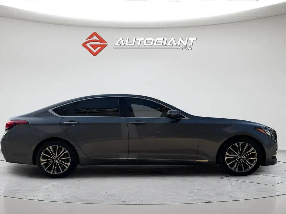 2015 Hyundai Genesis - Image 8 of 19