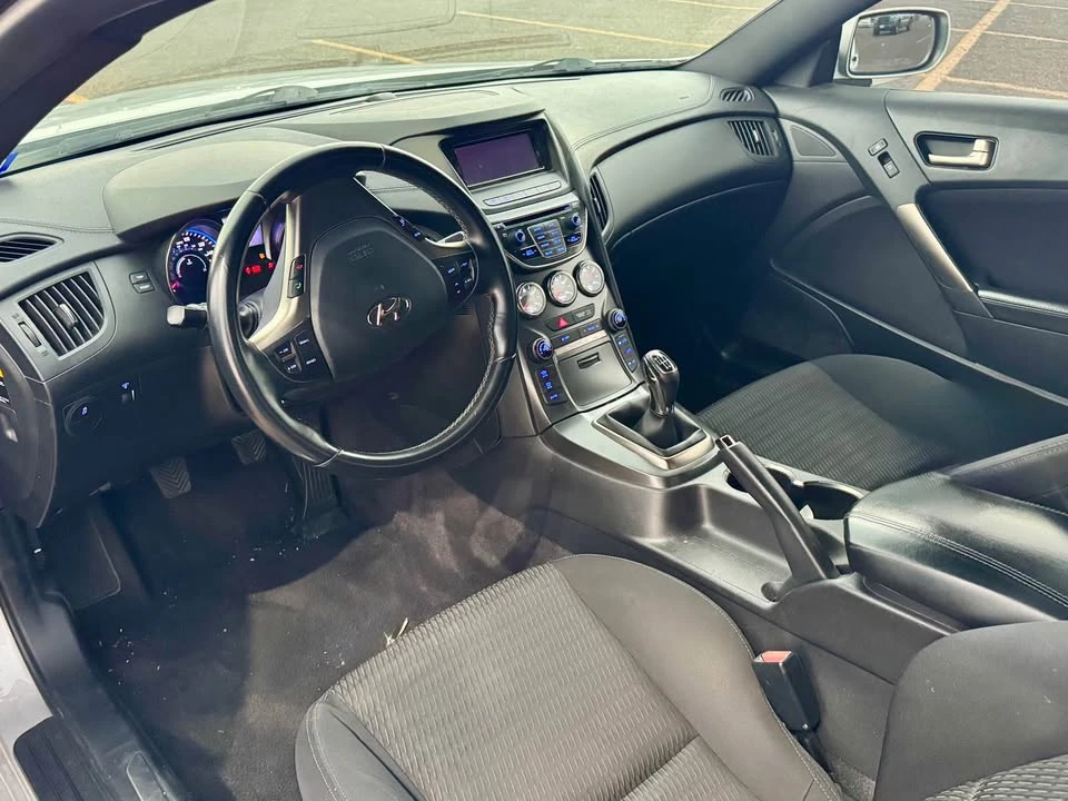 2015 Hyundai Genesis Coupe - Image 7 of 7