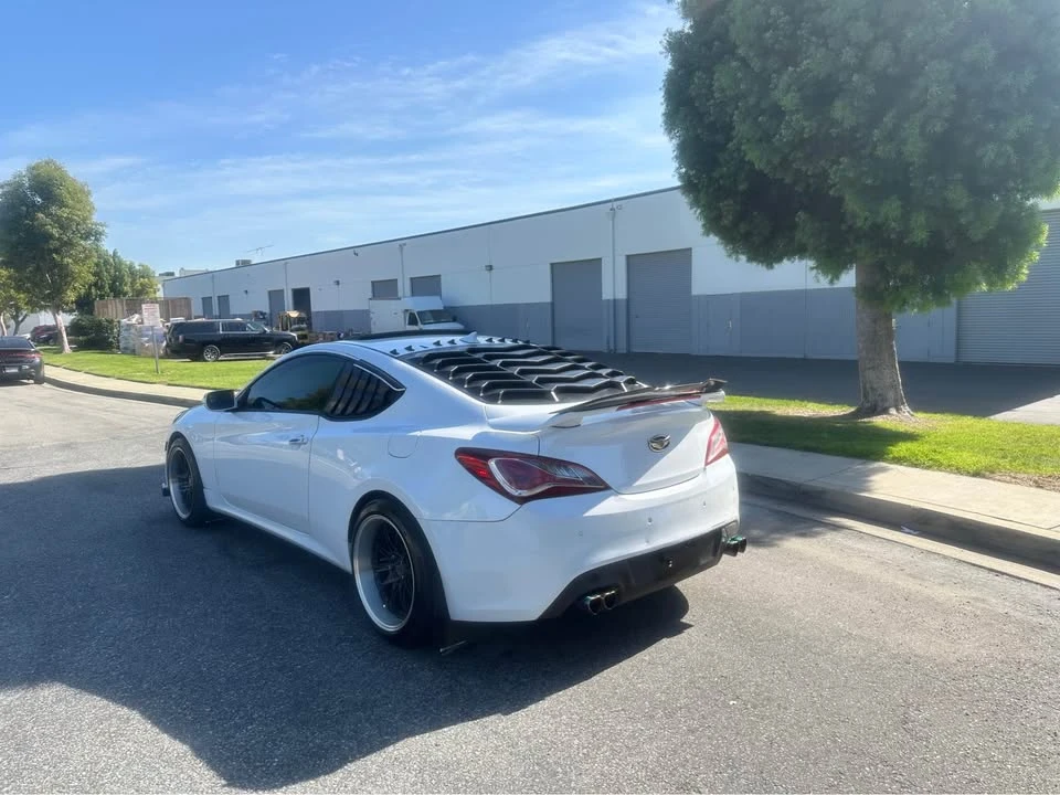 2015 Hyundai Genesis Coupe - Image 4 of 15