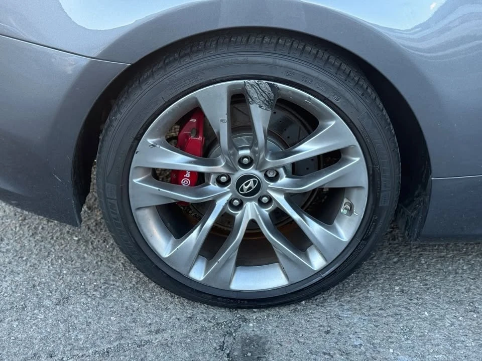 2015 Hyundai Genesis Coupe - Image 11 of 20