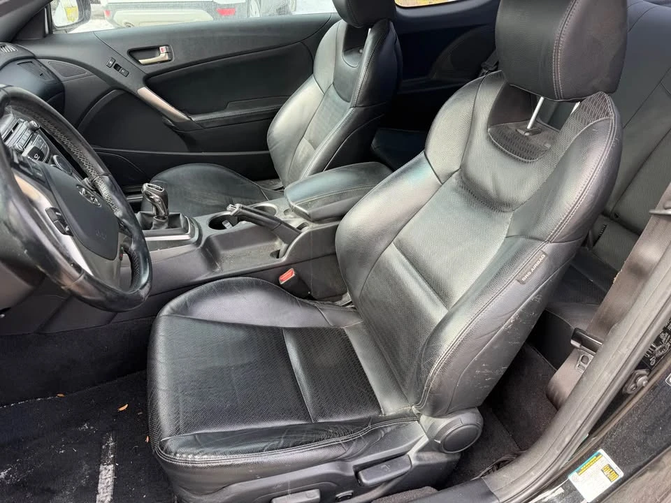 2015 Hyundai Genesis Coupe - Image 4 of 5