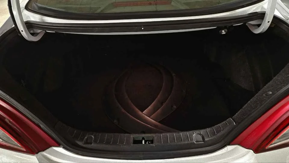 2015 Hyundai Genesis Coupe - Image 10 of 10