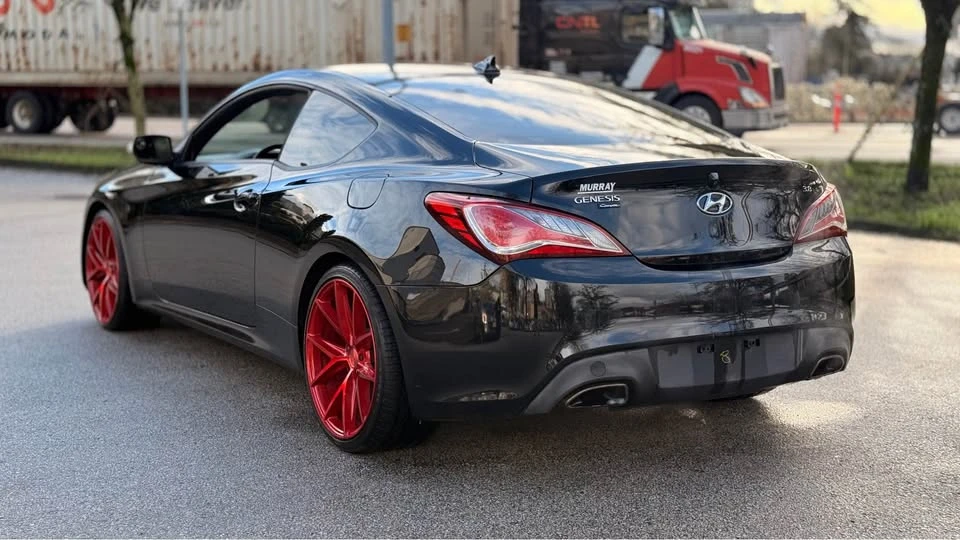 2015 Hyundai Genesis Coupe - Image 4 of 12